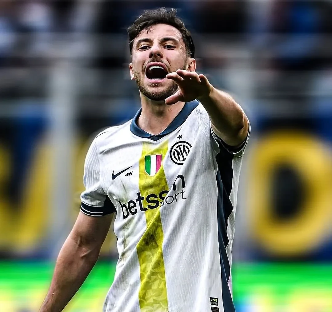 里尔前锋梅开二度,助球队取得关键胜利 里尔前锋梅开二度,助球队取得关键胜利